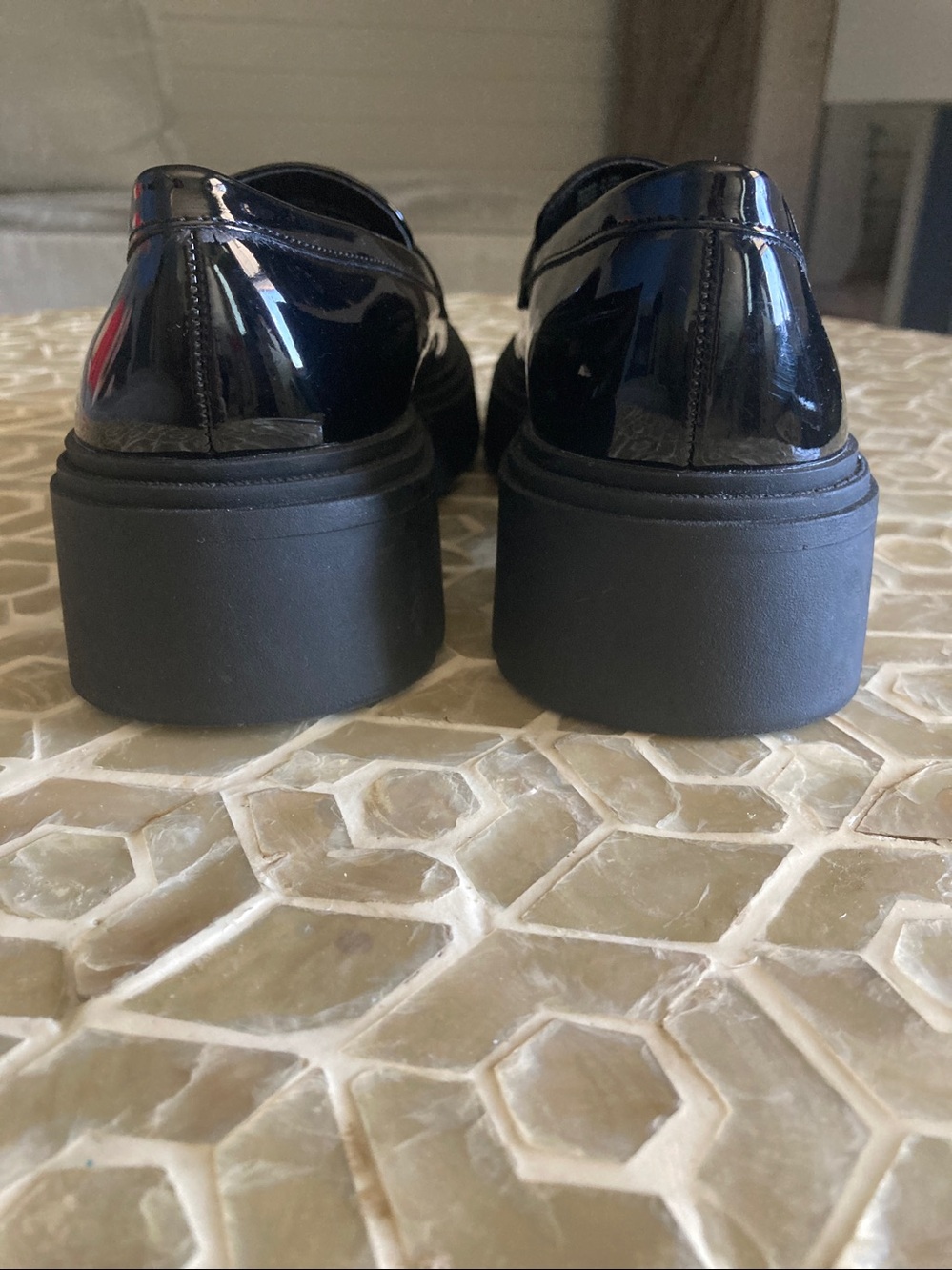 Aldo Meshki lug-sole vegan-patent leather platform loafer (7.5) in black - Picture 7 of 11